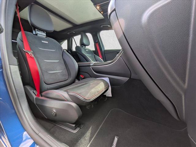 Certified 2025 Mercedes-Benz GLC 43 AMG 4MATIC image 19