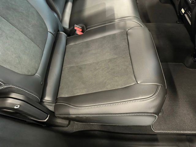 New 2026 Jeep Grand Cherokee Altitude image 16