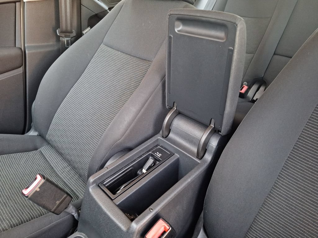 Used 2015 Volkswagen Tiguan S FWD image 26