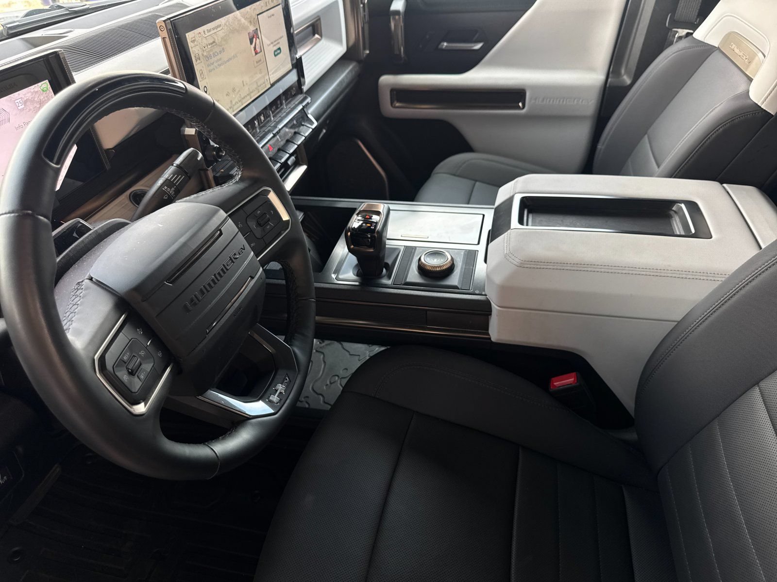 Used 2024 GMC Hummer EV 3X w/ Extreme Off-Road Package AWD/4WD image 10