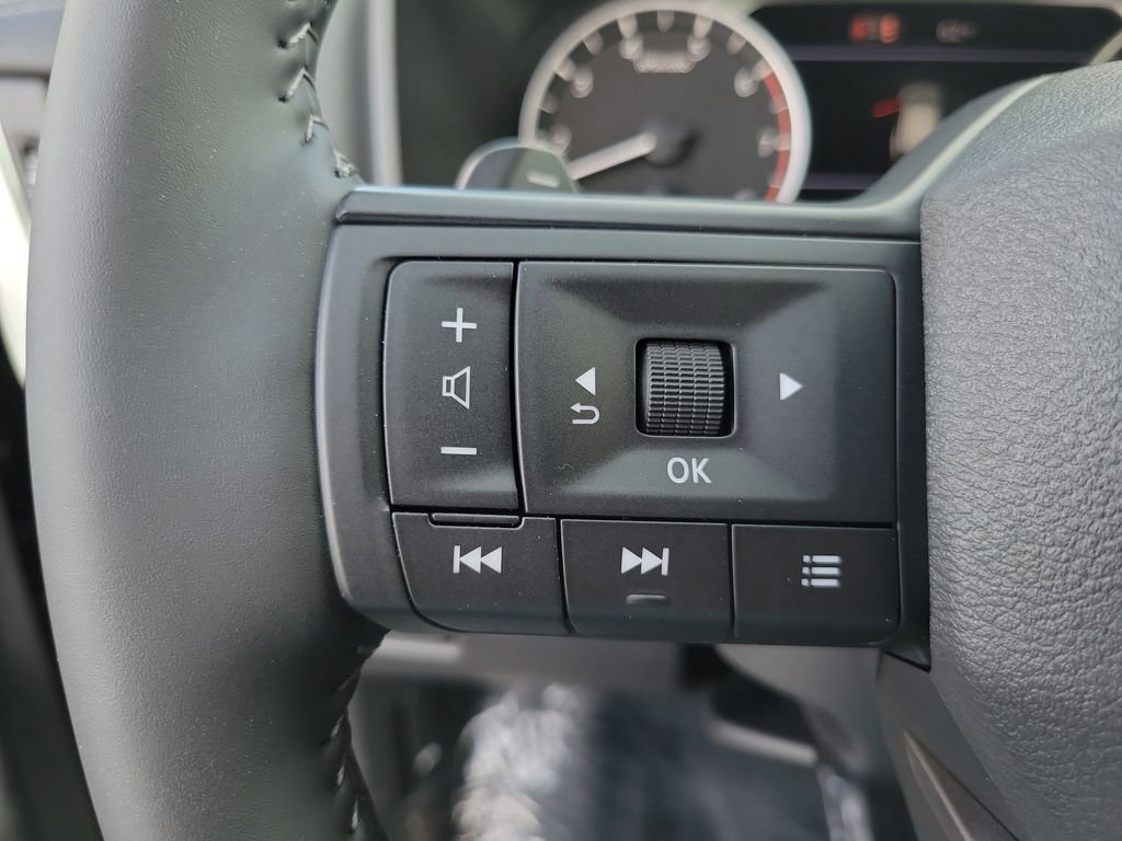 New 2026 Nissan Rogue SV image 7