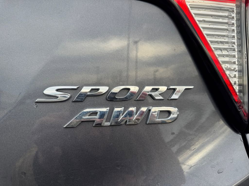 Used 2019 Honda HR-V Sport image 10