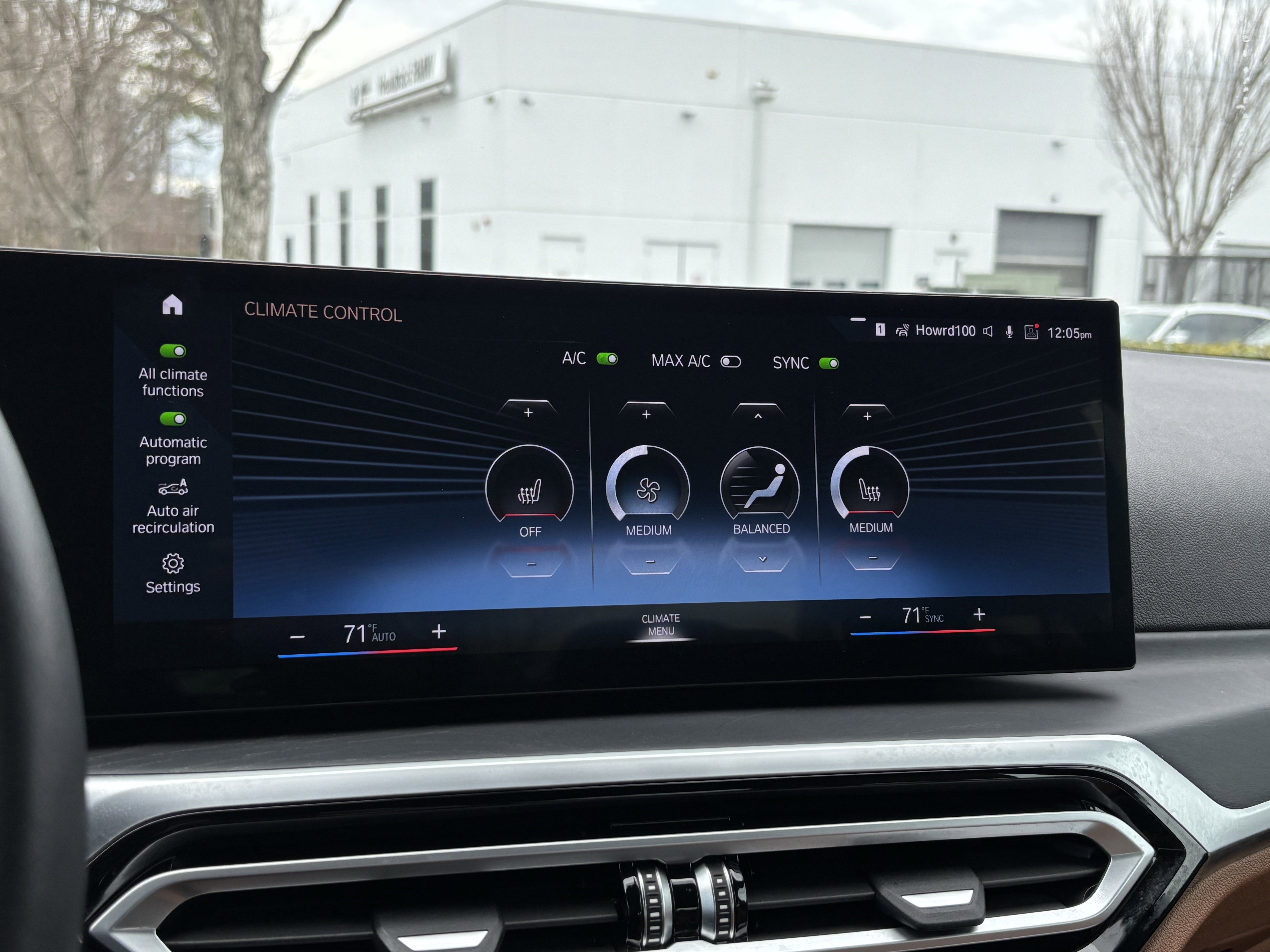 Certified 2024 BMW 330i xDrive 330i xDrive w/ Premium Package image 29