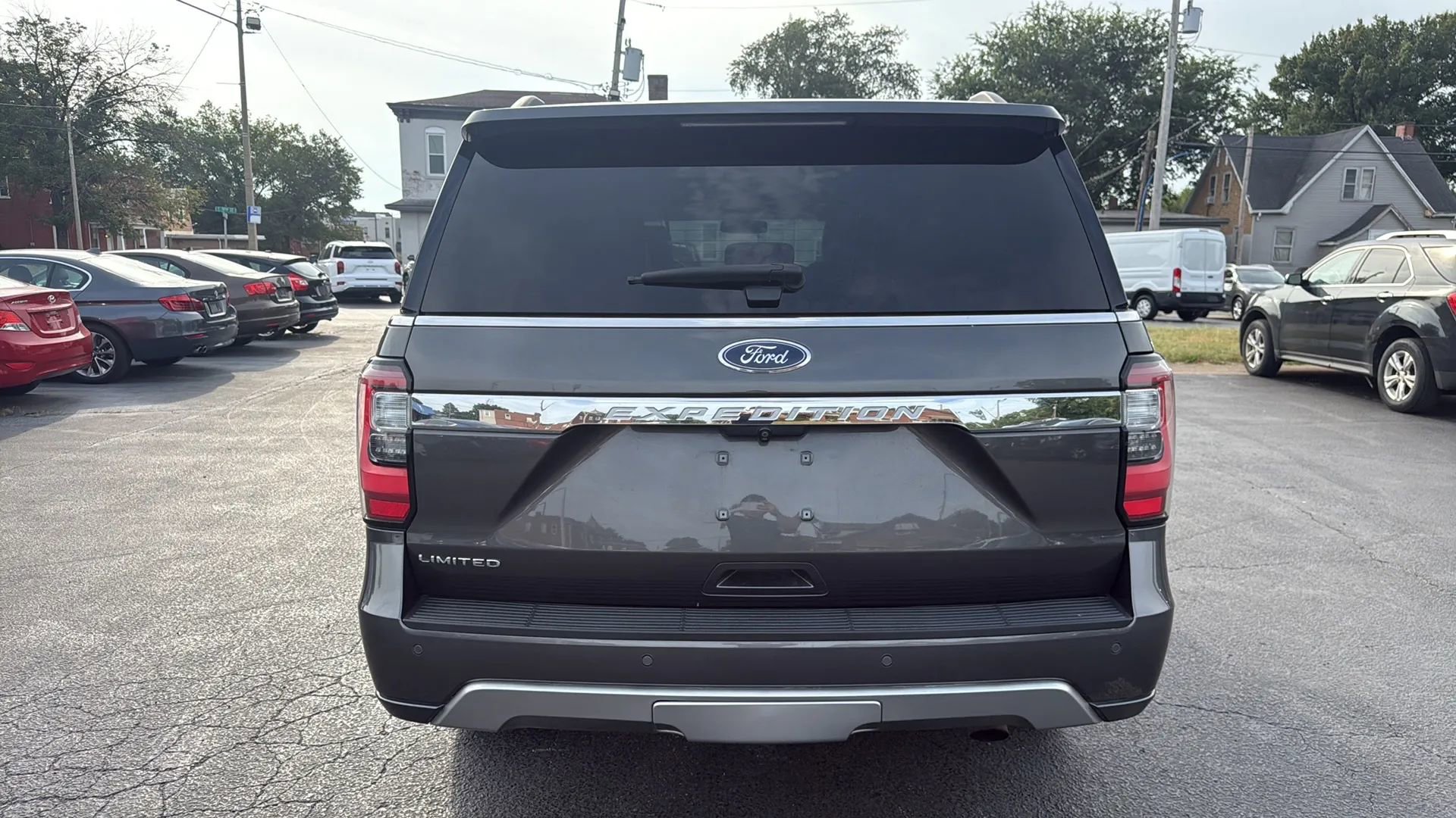 Used 2019 Ford Expedition Limited w/ Equipment Group 302A image 6