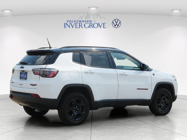 Used 2024 Jeep Compass Trailhawk AWD/4WD image 7