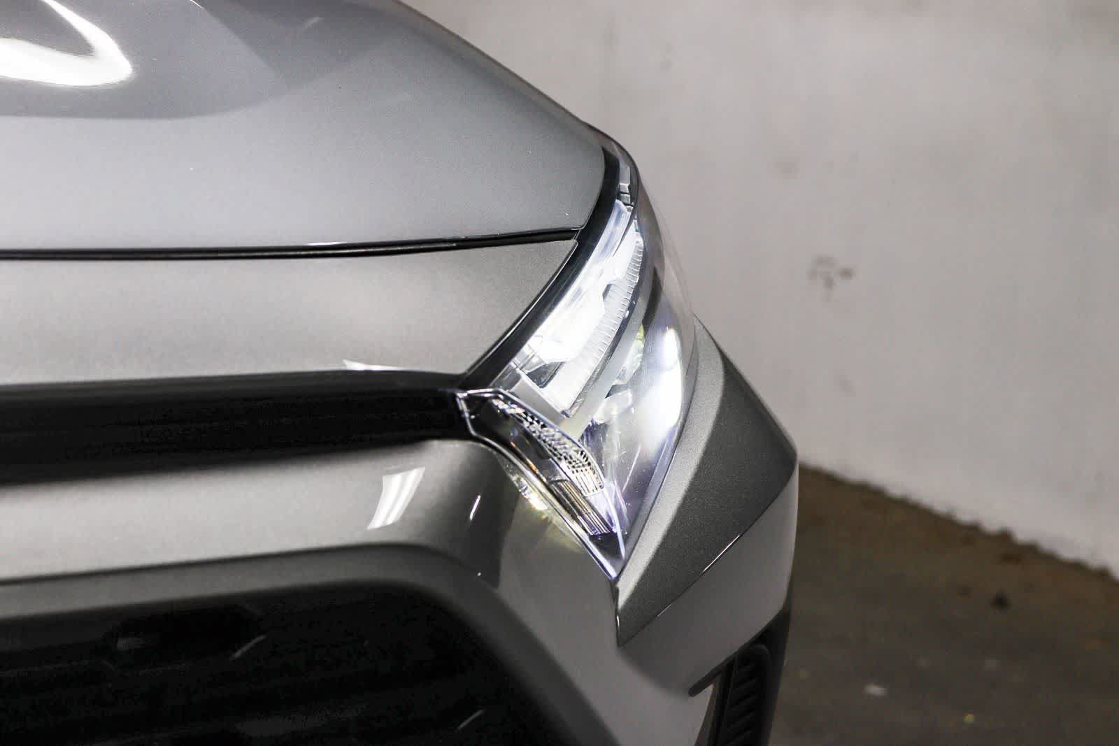 Certified 2024 Toyota RAV4 XLE FWD image 8