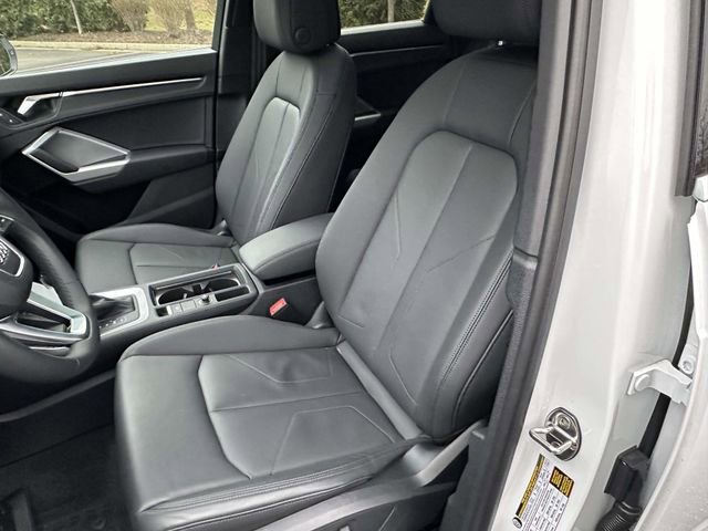 Certified 2025 Audi Q3 2.0T Premium w/ Convenience Package image 22