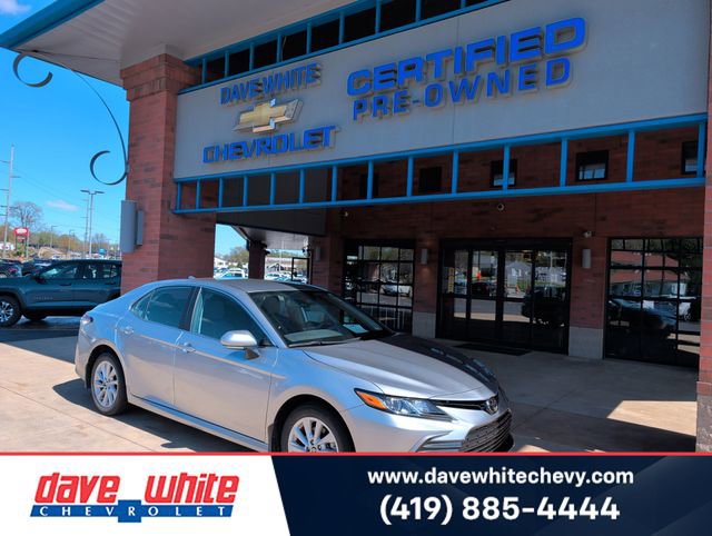 Used 2024 Toyota Camry LE w/ Convenience Package image 1