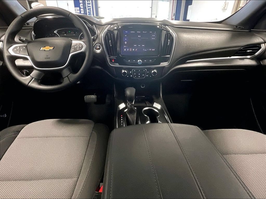 Used 2023 Chevrolet Traverse LT AWD/4WD image 22