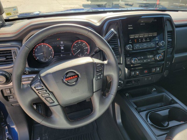 Used 2021 Nissan Titan PRO-4X w/ Pro-4x Convenience Package image 15