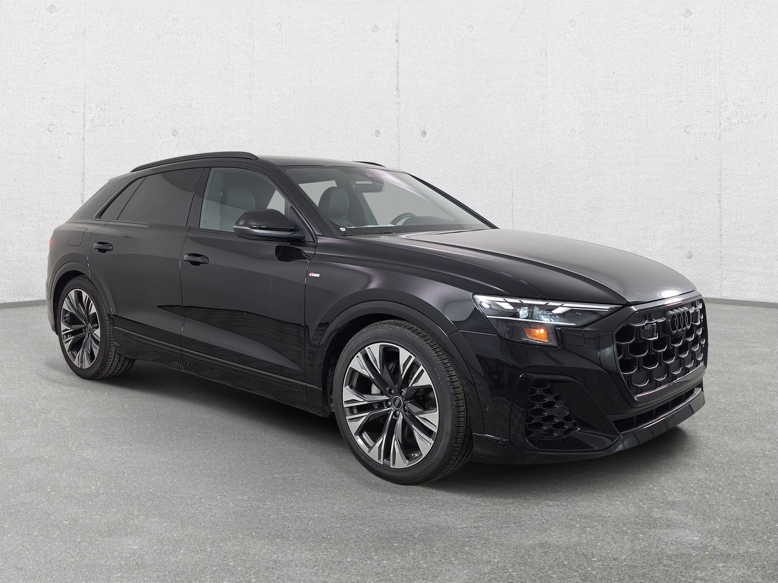 New 2026 Audi Q8 Premium Plus AWD/4WD 360° Tour