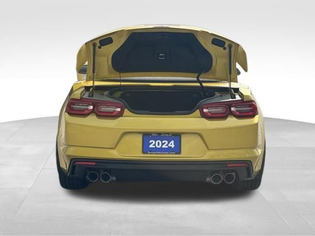 Used 2024 Chevrolet Camaro LT w/ Technology Package image 30