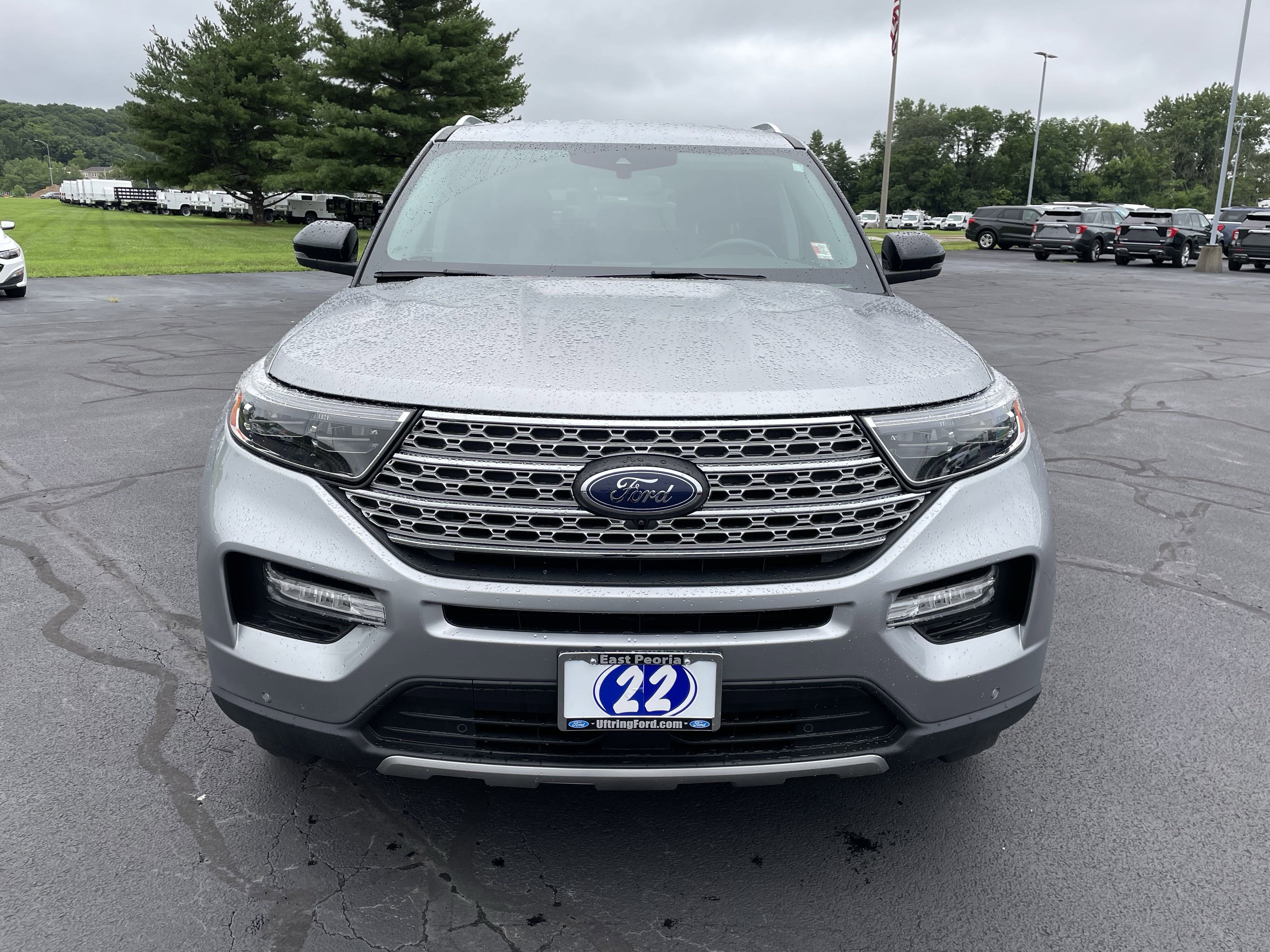 Used 2022 Ford Explorer Limited image 8