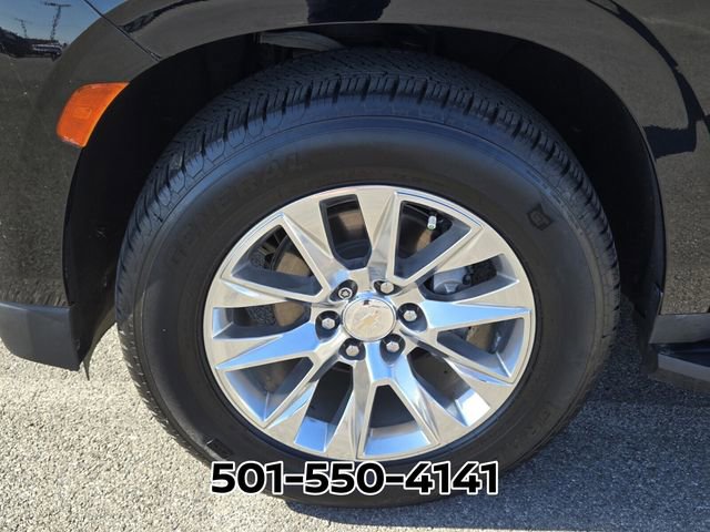 Used 2021 Chevrolet Suburban Premier w/ Premium Package image 9