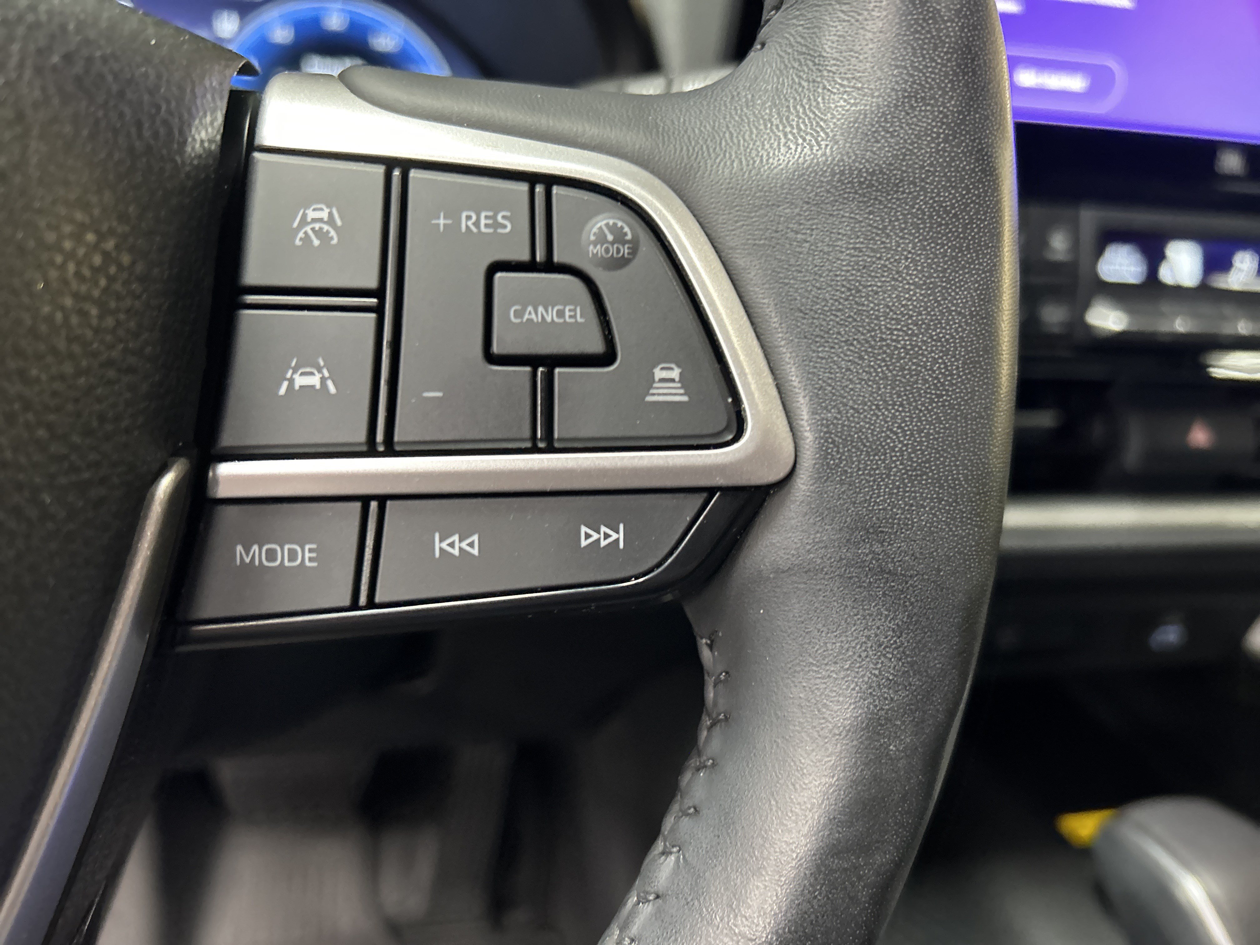 Used 2024 Toyota Grand Highlander AWD image 20