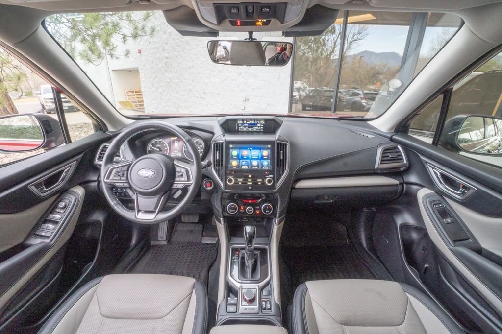 Used 2022 Subaru Forester Limited w/ Popular Package #3 image 15