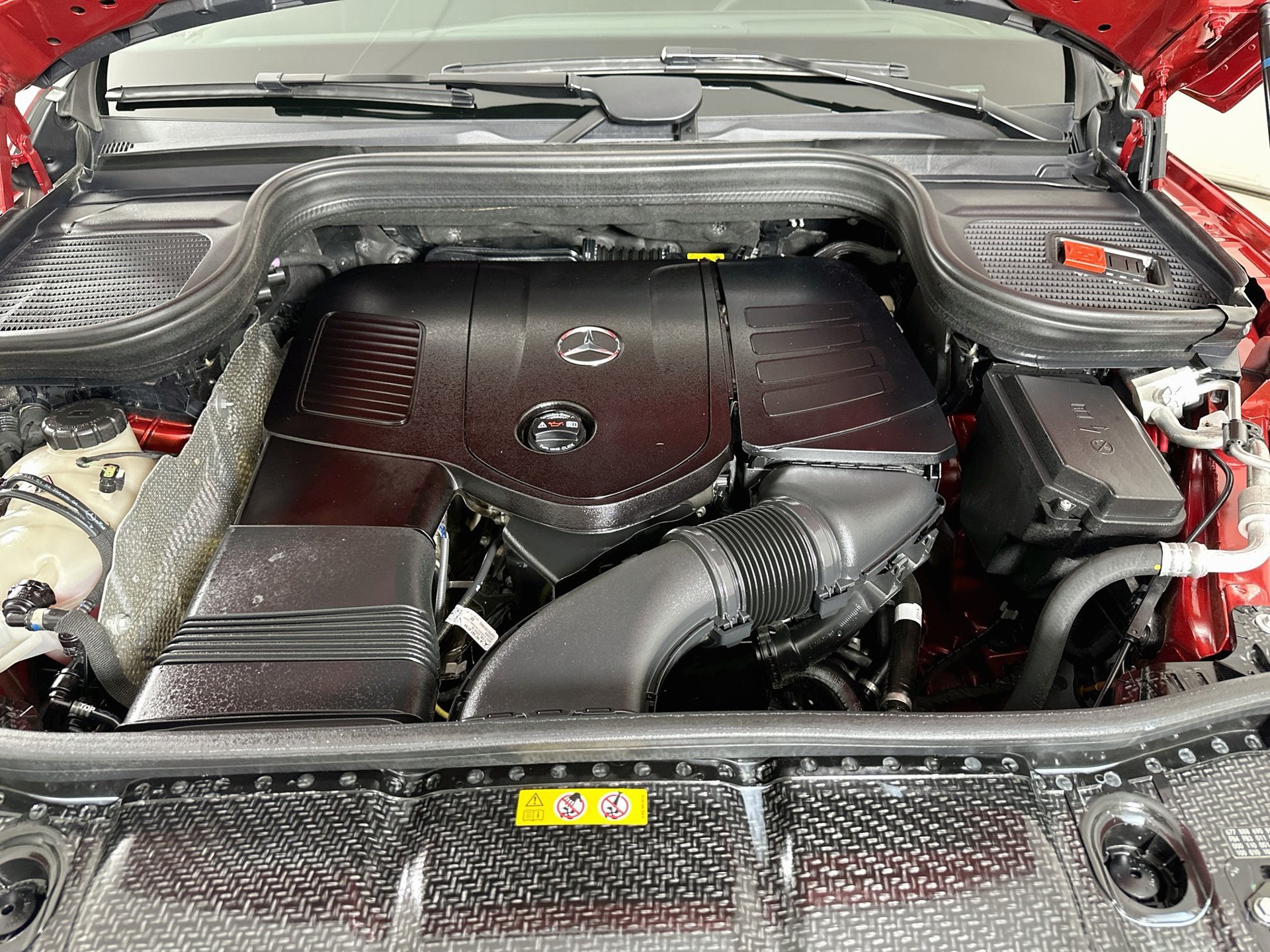 Certified 2025 Mercedes-Benz GLE 350 4MATIC image 33