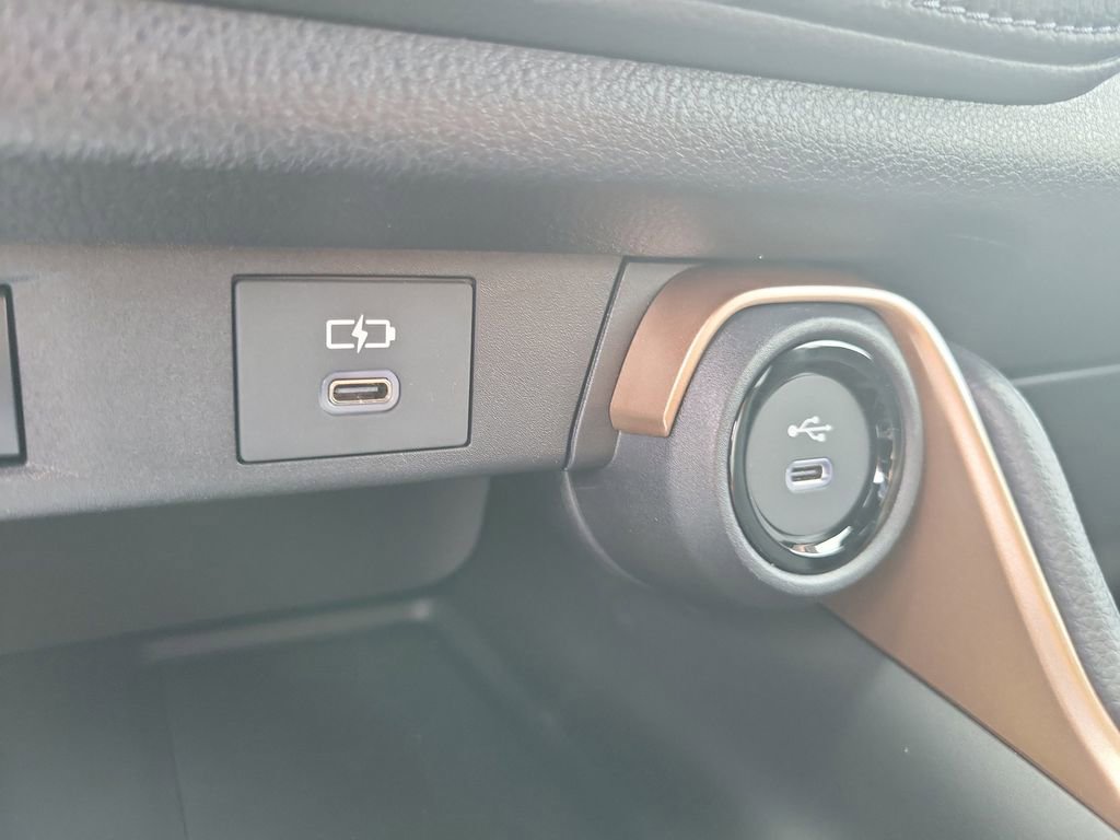 New 2026 Toyota Grand Highlander AWD Hybrid image 23