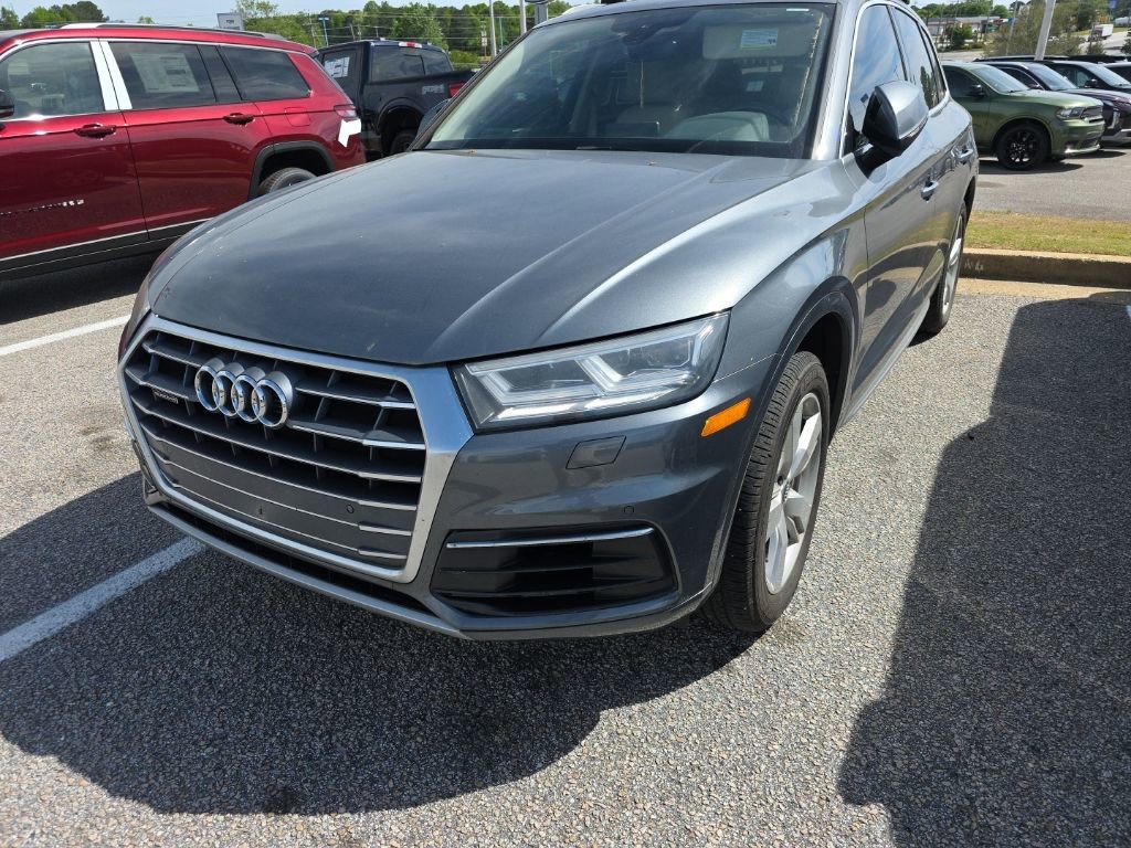 Used 2018 Audi Q5 2.0T Premium Plus w/ Premium Plus Package image 3