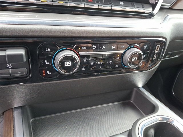 Used 2023 Chevrolet Silverado 1500 High Country image 16