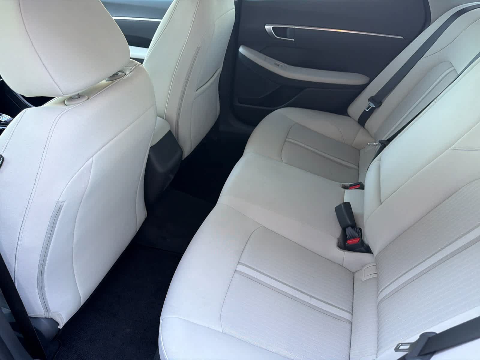 Used 2023 Hyundai Sonata SEL FWD image 4