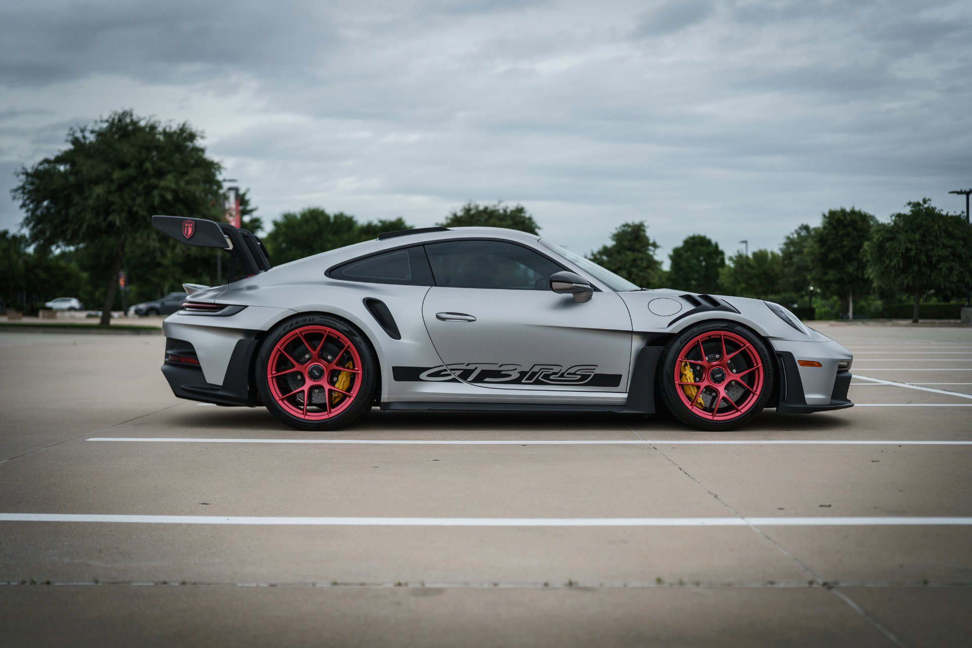 Used 2025 Porsche 911 GT3 RS RWD image 7