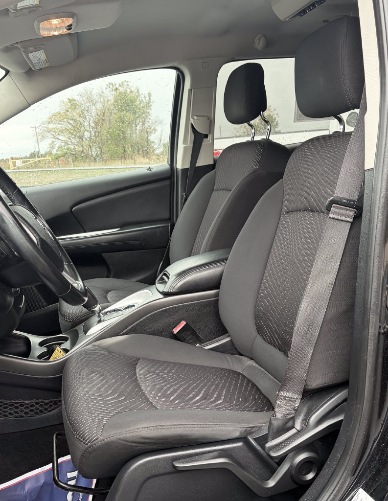 Used 2016 Dodge Journey SXT w/ Blacktop Package AWD/4WD image 18