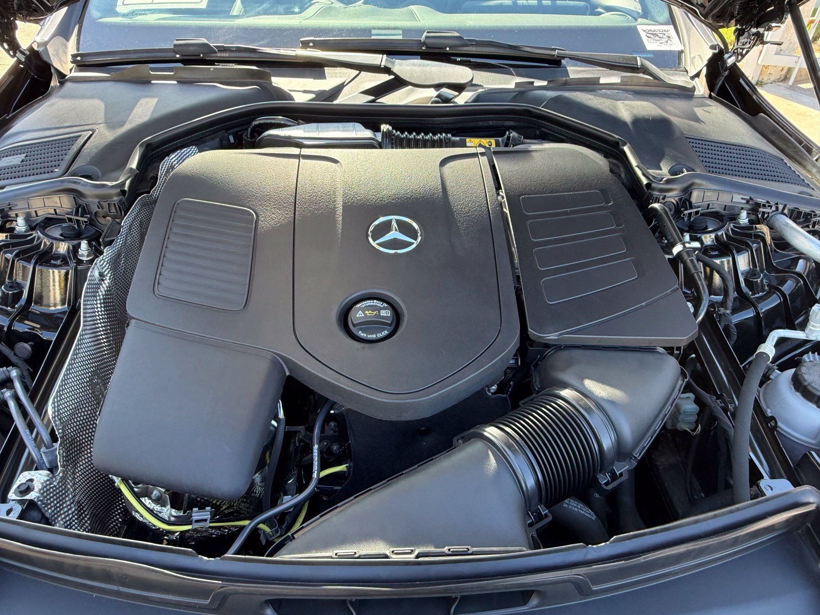 Used 2025 Mercedes-Benz C 300 Sedan image 42