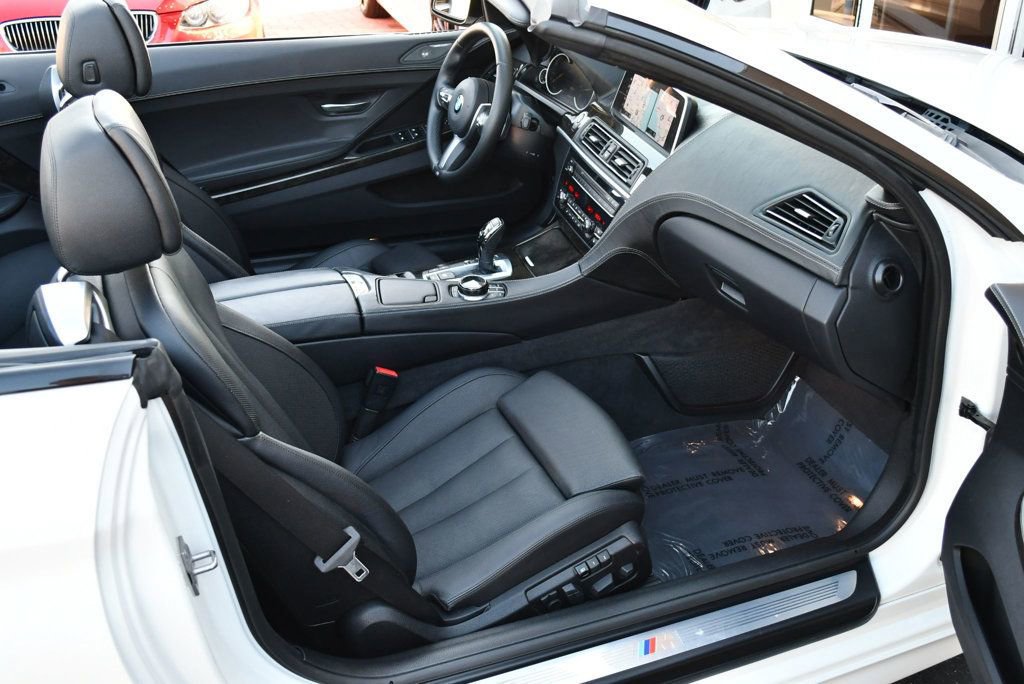 Used 2017 BMW 640i xDrive Convertible image 18