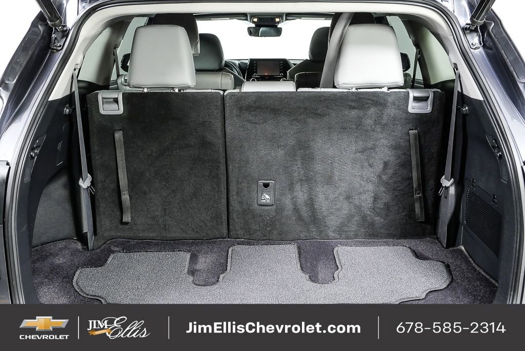 Used 2020 Toyota Highlander XLE image 31