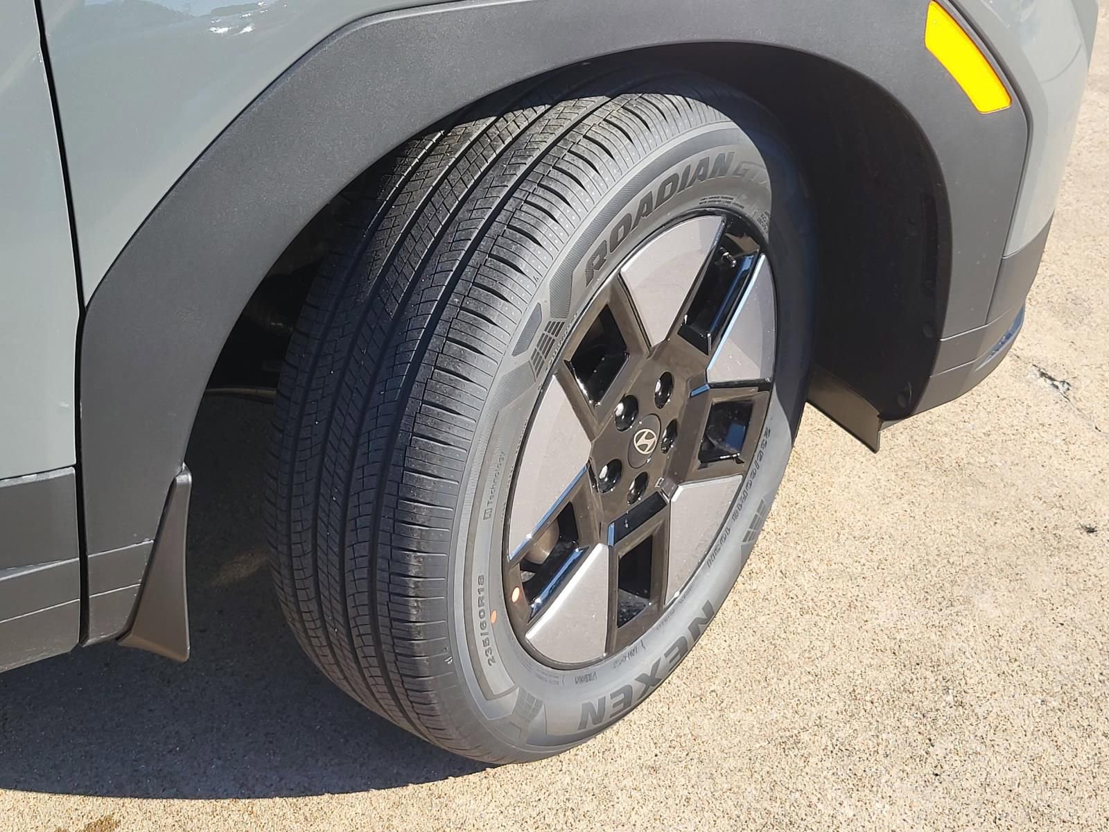 New 2026 Hyundai Santa Fe SEL image 6