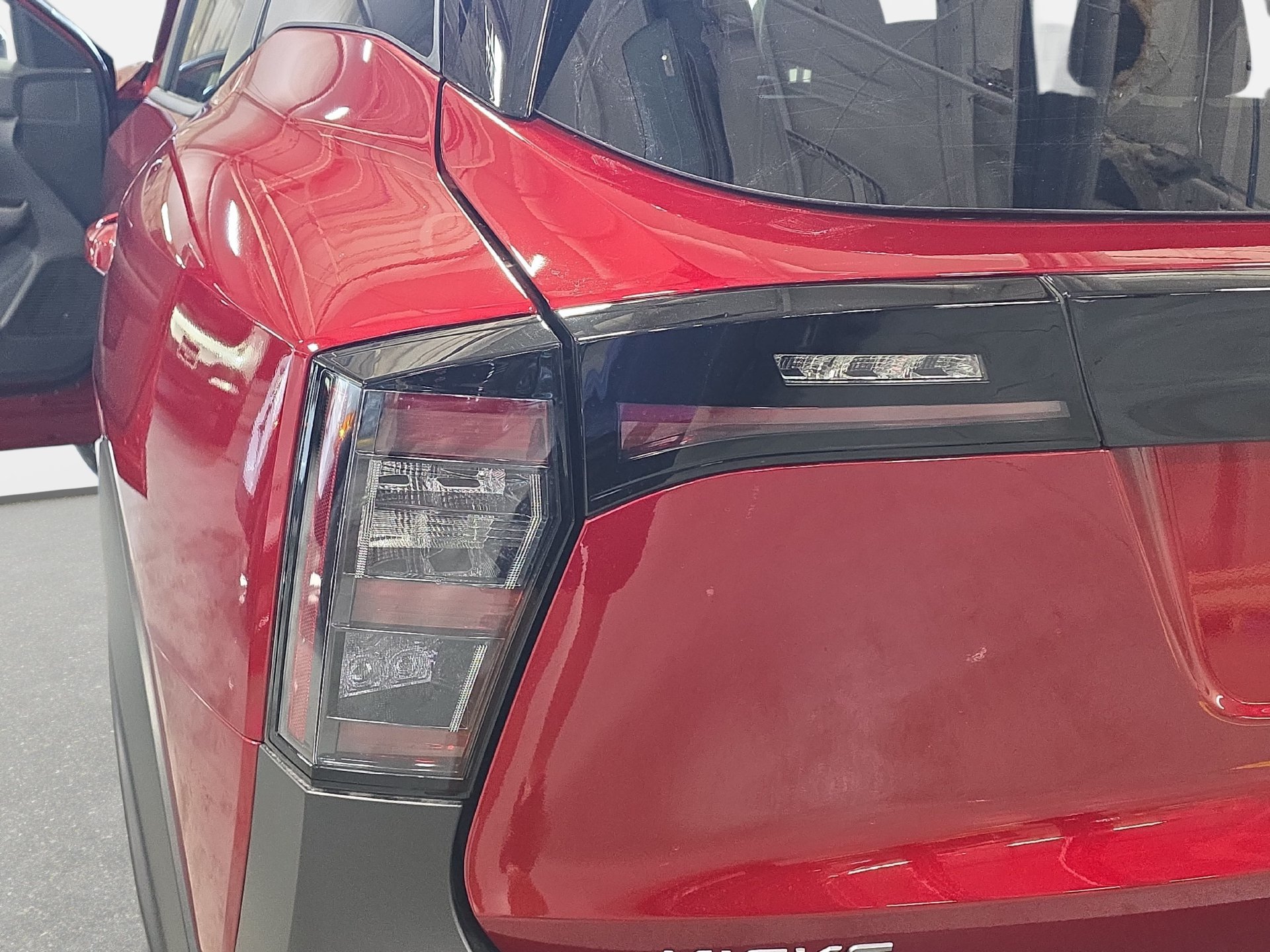 New 2027 Nissan Kicks SV w/ Cold Weather Package FWD image 32
