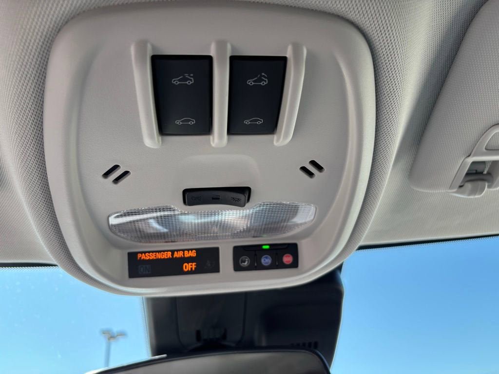 New 2026 Chevrolet Trax LT w/ Sunroof Package image 18