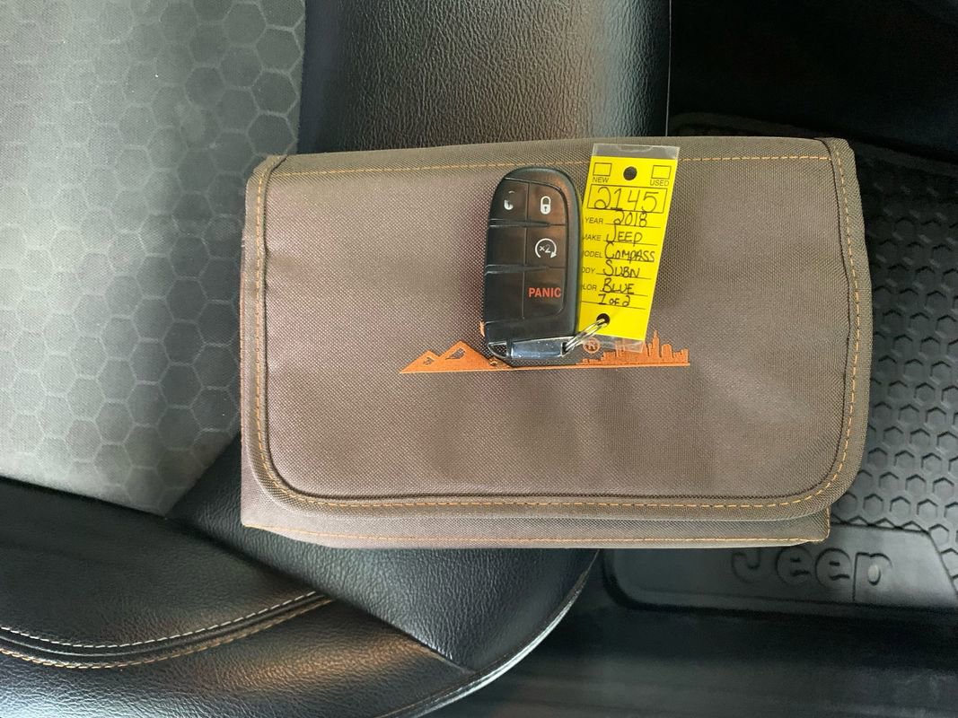 Used 2018 Jeep Compass Latitude w/ Popular Equipment Group image 28