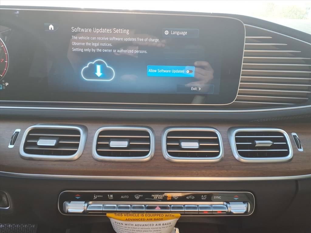 New 2026 Mercedes-Benz GLE 450 4MATIC Coupe image 22