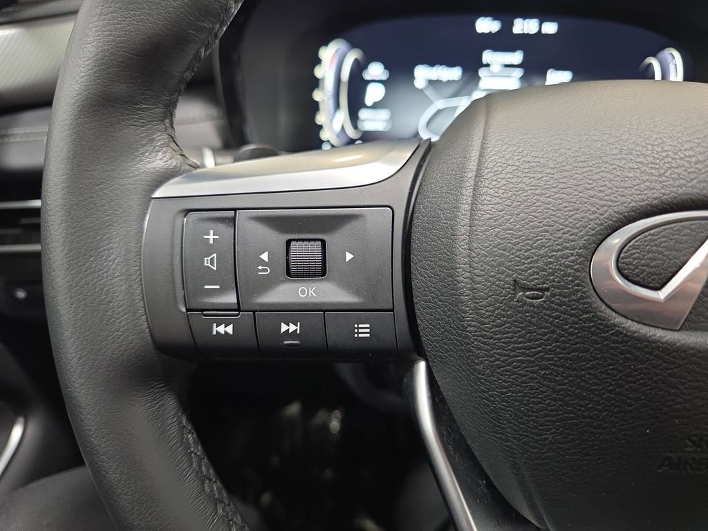 Certified 2023 INFINITI QX60 Luxe w/ Performance Audio Package AWD/4WD image 13