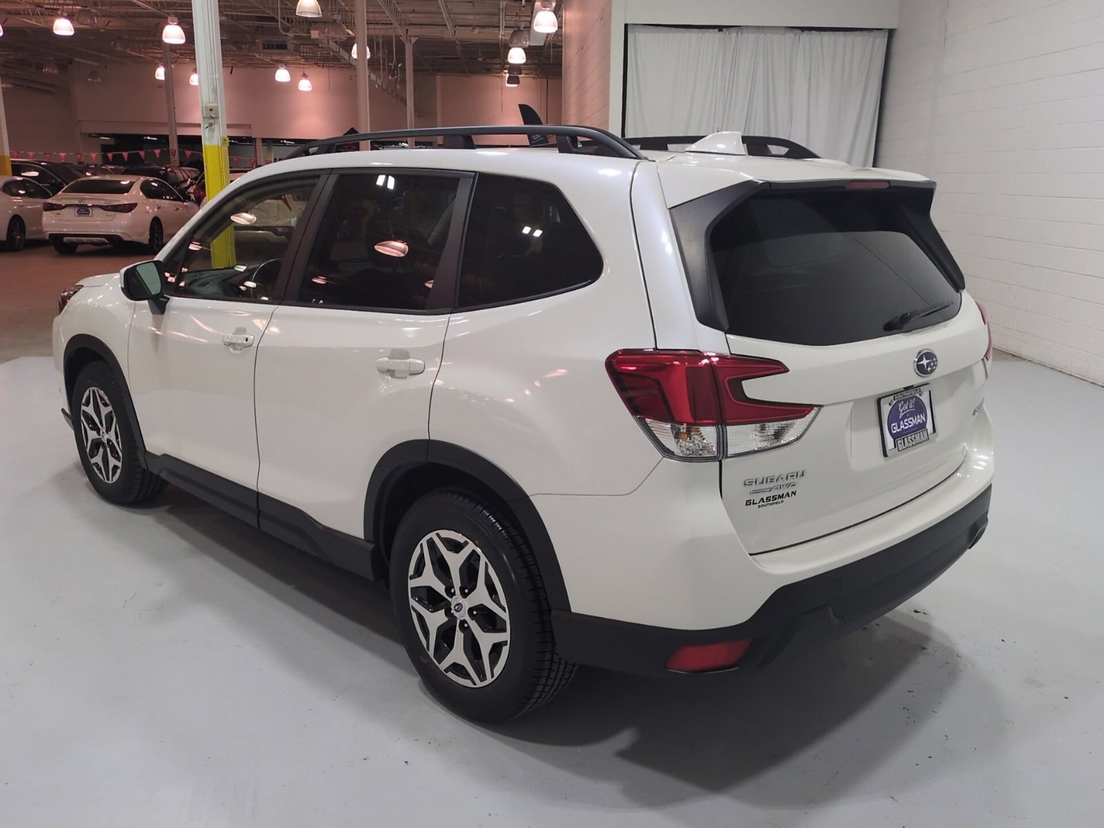 Certified 2023 Subaru Forester Premium AWD/4WD image 5