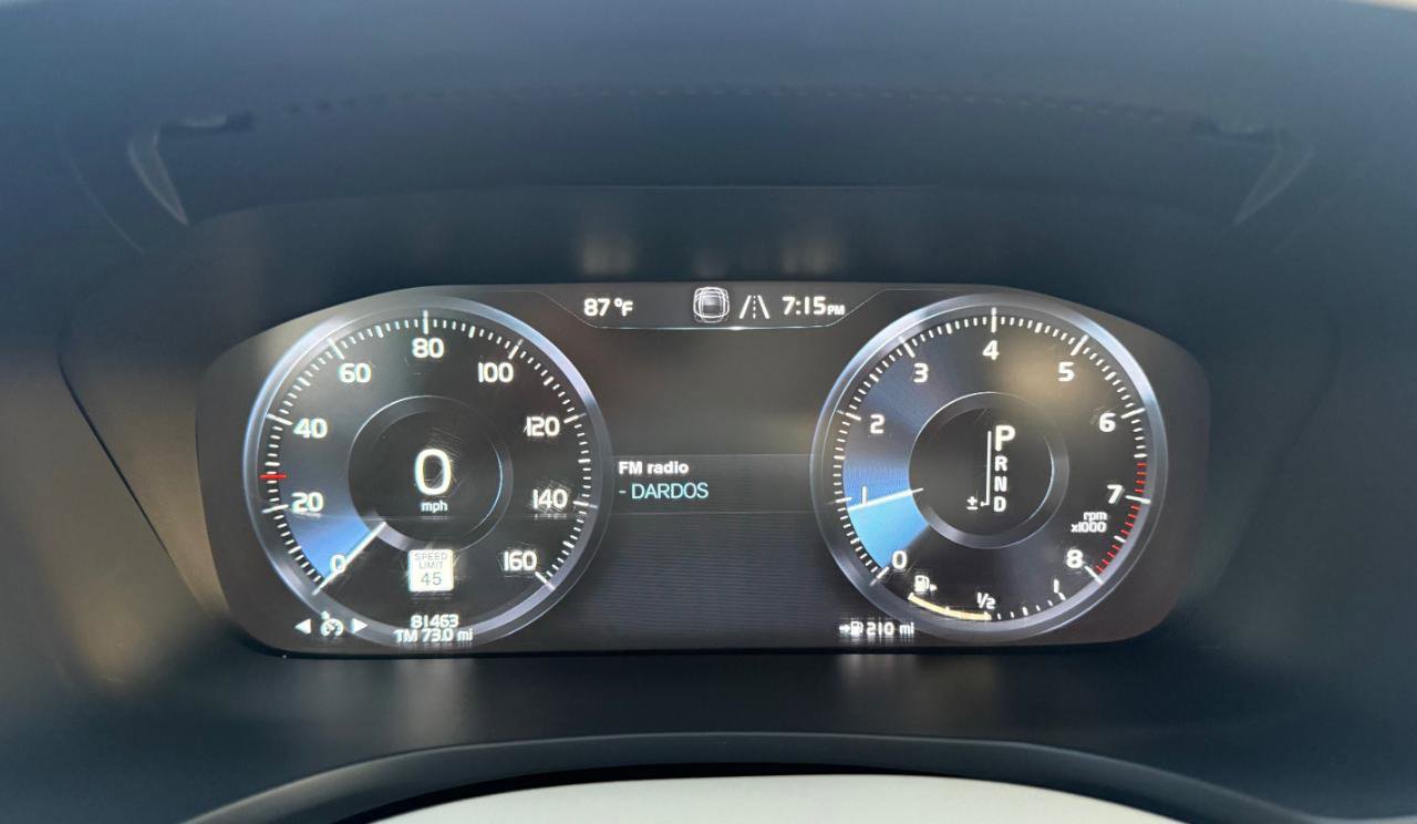 Used 2020 Volvo S60 T5 Momentum FWD image 15