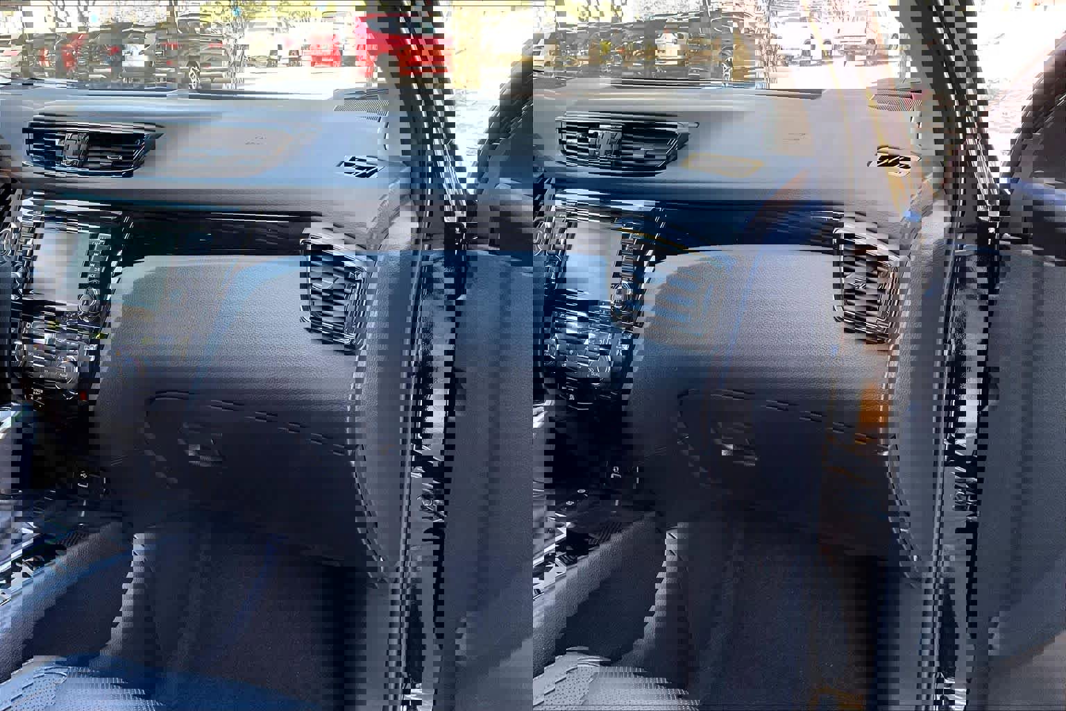 Used 2022 Nissan Rogue Sport SL image 17