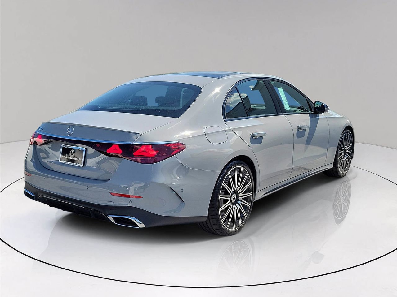 New 2026 Mercedes-Benz E 350 Sedan image 6