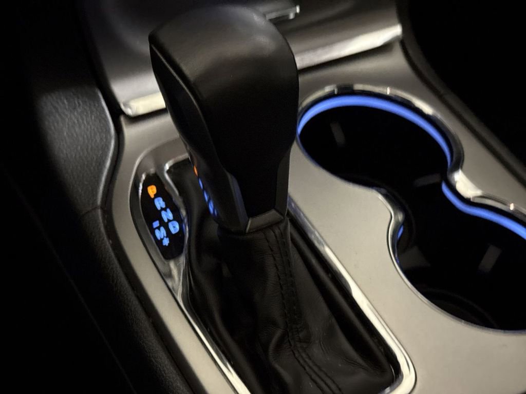 Used 2018 Jeep Grand Cherokee Altitude image 18