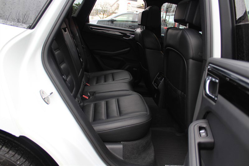 Used 2017 Porsche Macan S AWD/4WD image 31