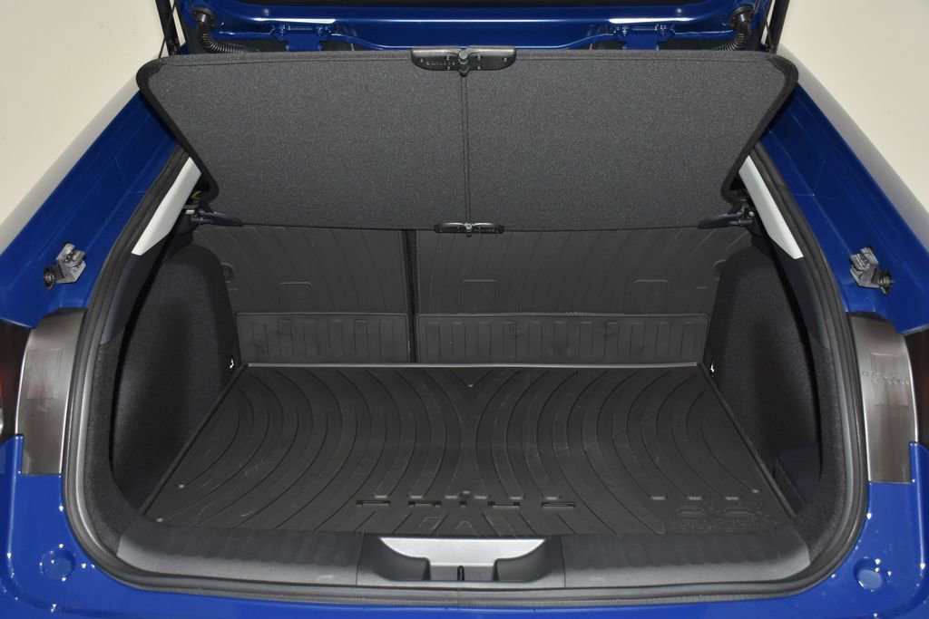 New 2026 Toyota Prius XLE image 28