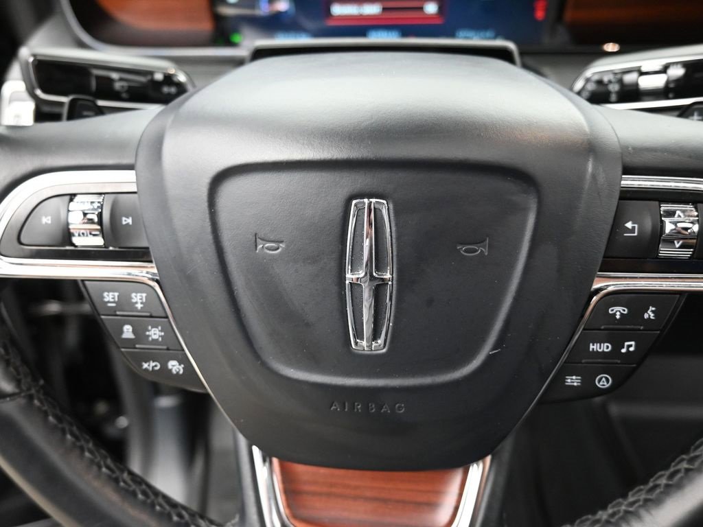 Used 2023 Lincoln Navigator L Reserve image 8