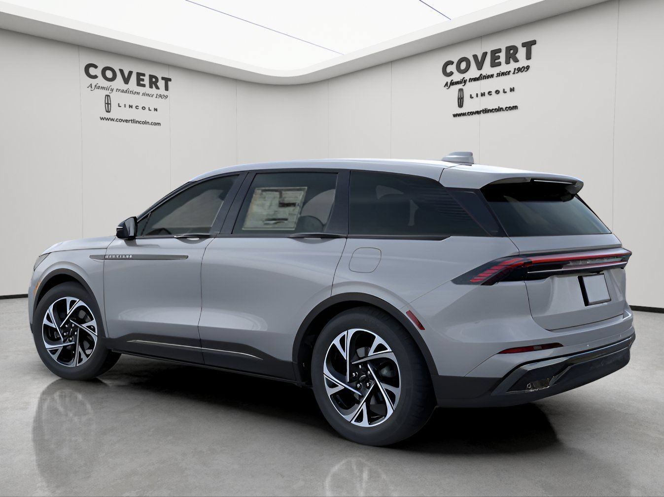 New 2026 Lincoln Nautilus Premier w/ Jet Appearance Package AWD/4WD image 4