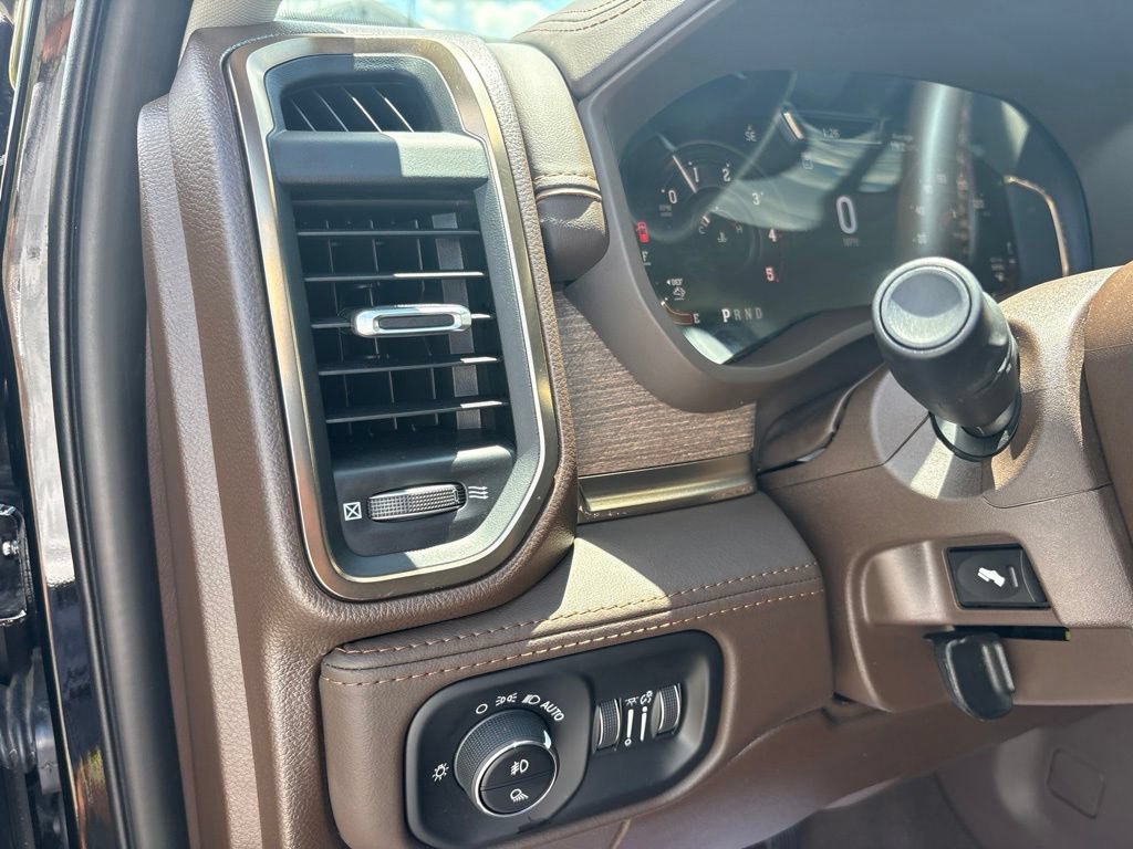 Certified 2025 RAM 3500 Longhorn AWD/4WD image 22