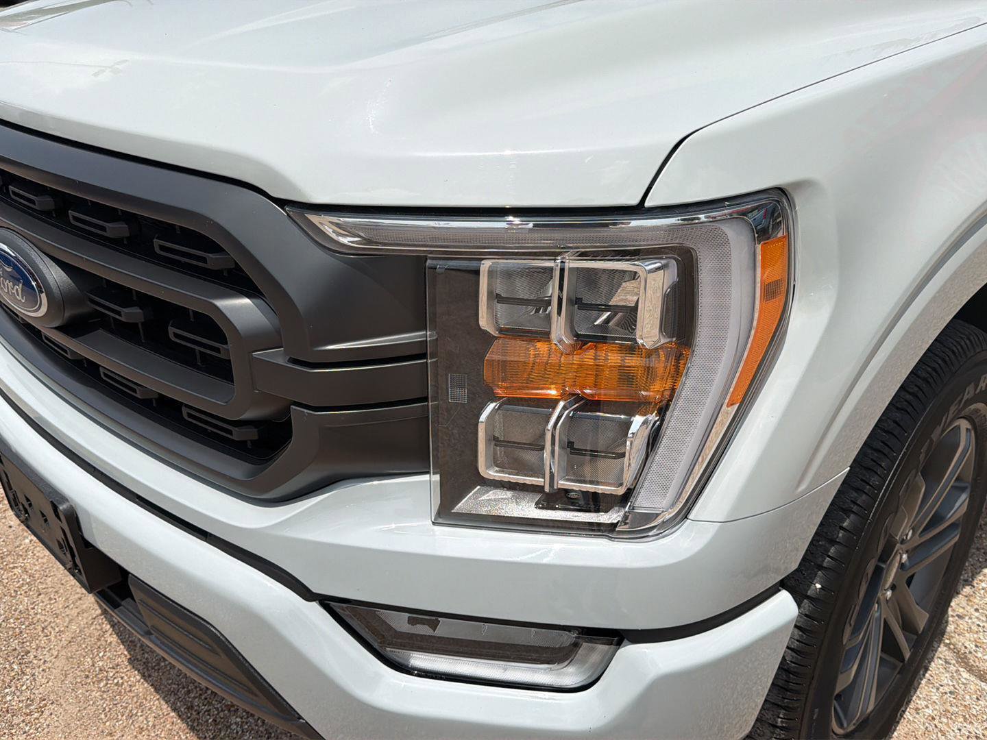Used 2023 Ford F150 XLT w/ Equipment Group 302A High RWD image 9