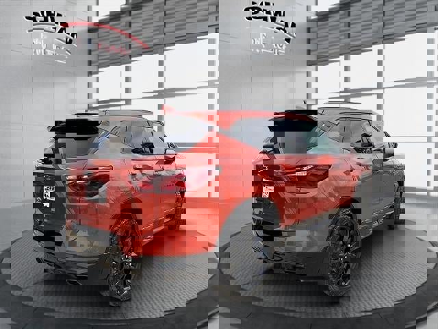 Used 2021 Chevrolet Blazer RS w/ Enhanced Convenience Package image 3