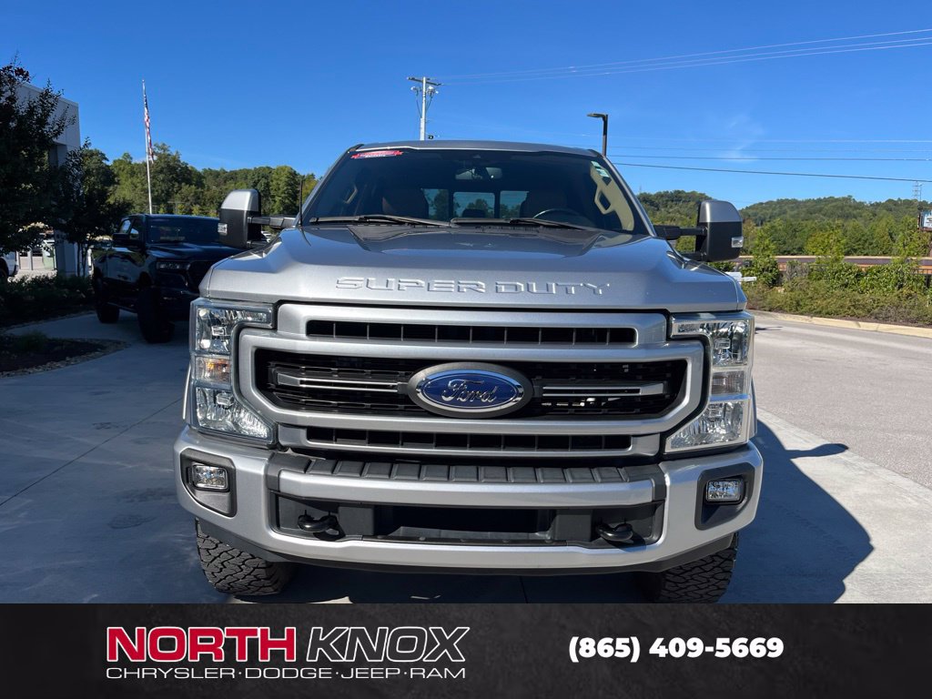 Used 2022 Ford F350 Lariat w/ Tremor Off-Road Package AWD/4WD image 31