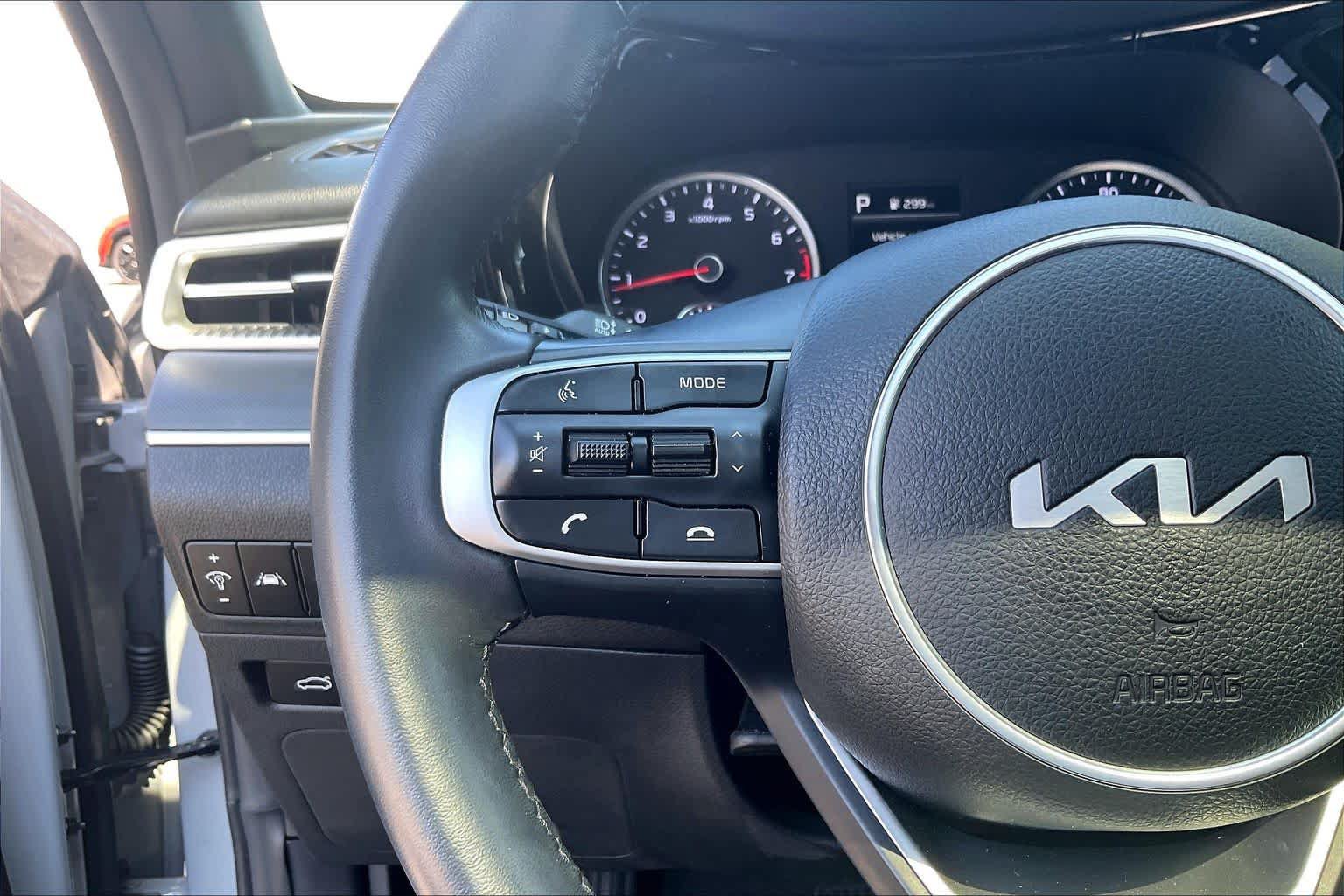 Used 2023 Kia K5 GT-Line FWD image 25